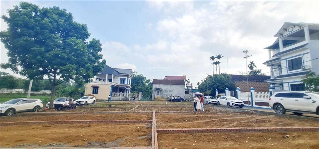 Chính chủ bán gấp 100m2 giá 1,8 tỷ phun thổ cư tại trường sỹ quan lục quân
