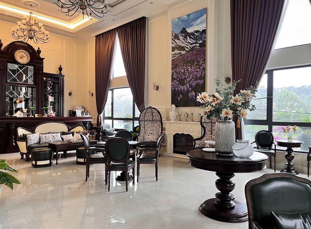 Bán khách sạn mới gần trung tâm mà không ồn ào ngay 2 mặt tiền đường yersin, đà lạt chỉ 126tỷ