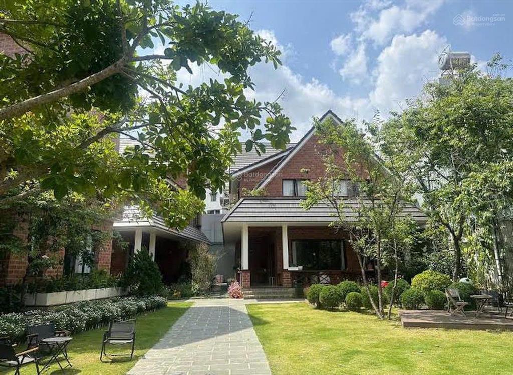 Hiếm có! villa sân vườn phù đổng thiên vương  không gian xanh giữa lòng đà lạt