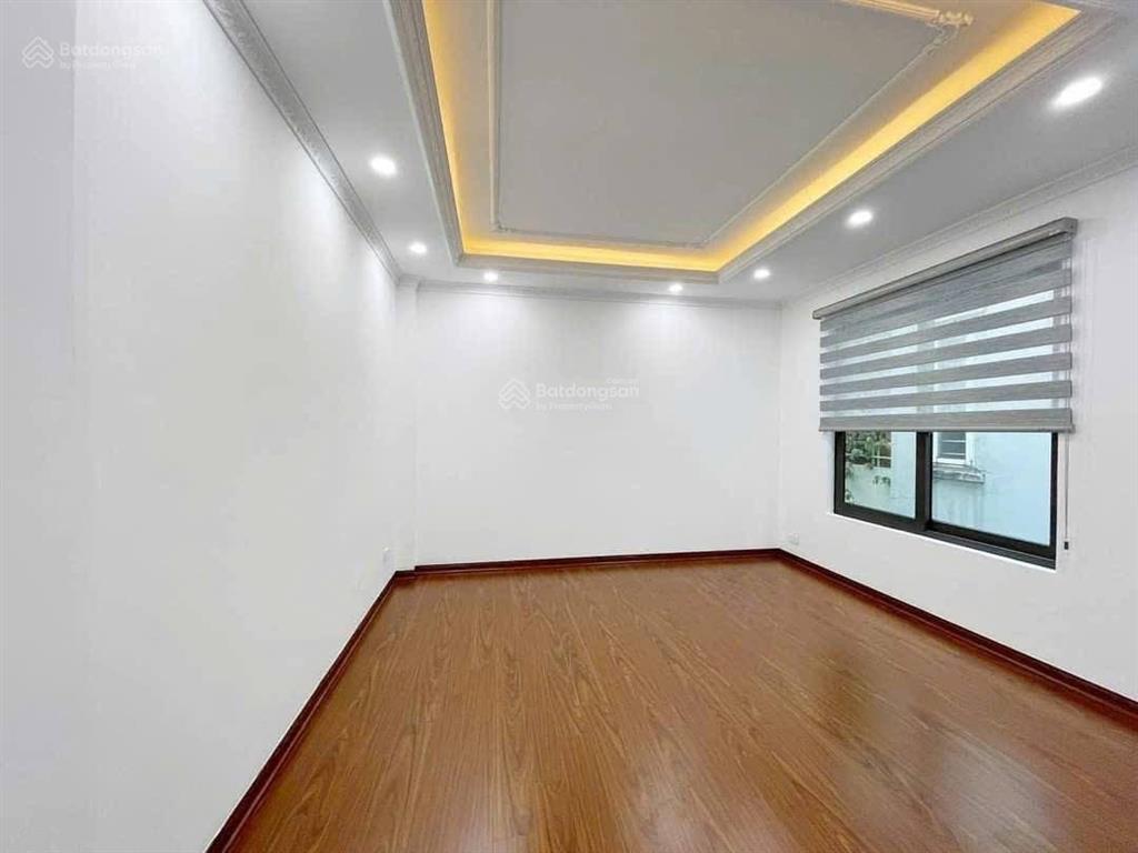 Cực ngon! bán nhà phố giáp nhất  ở kinh doanh  45m2 lô góc 5 tầng  giá thương lượng