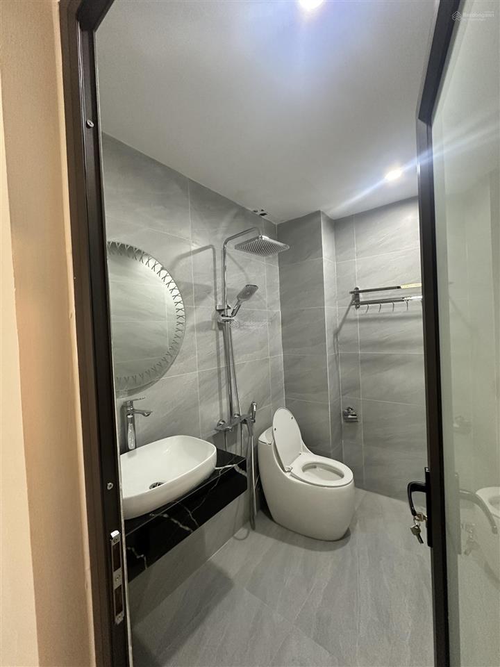 Chính chủ cần bán nhà phố vương thừa vũ  45m2 5 tầng  ô tô đỗ cổng  20m ô tô tránh, giá 12.6 tỷ