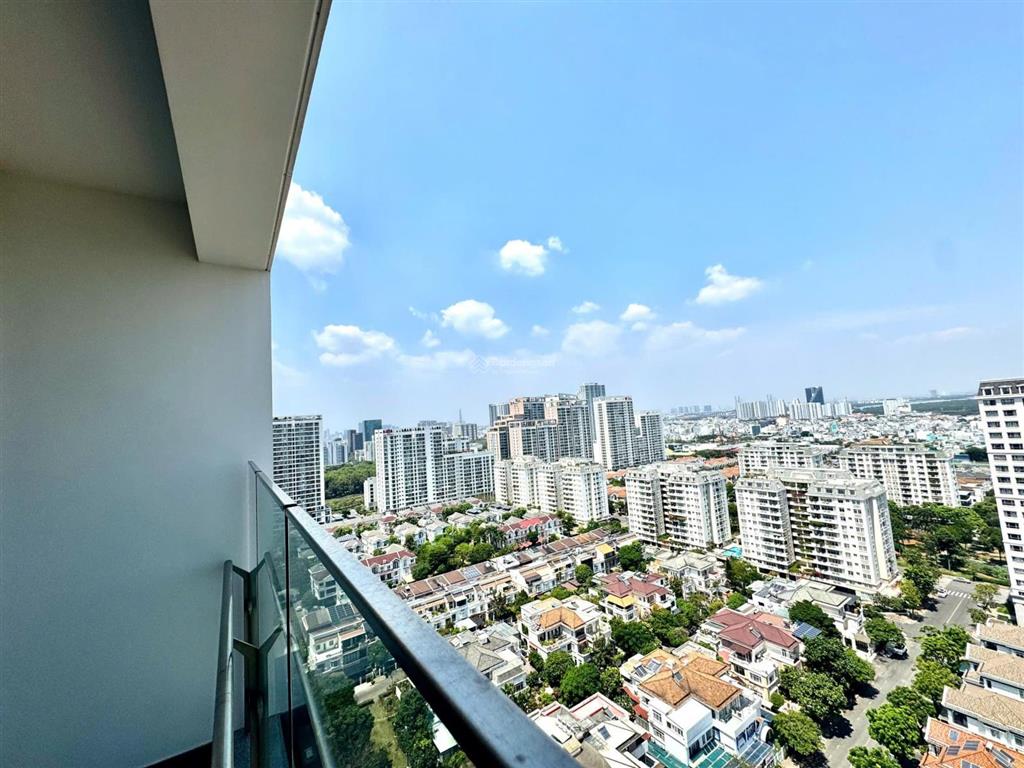 Cho thuê căn 2pn the antonia  view biệt thự tầng cao cực đẹp