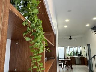 Chính chủ bán nhà mới xây 2024 full nội thất 1 trệt 2 lầu bhhb  cách kdc vĩnh lộc 1km  hxh