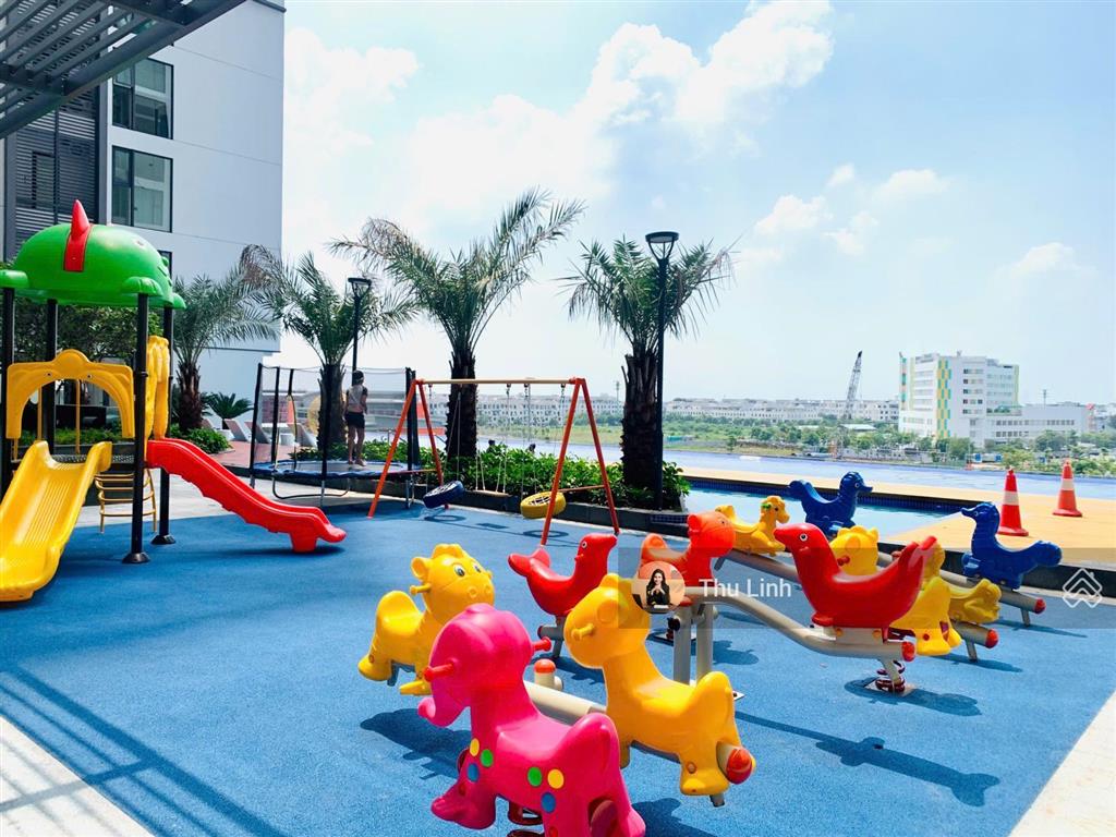 Cho thuê căn 2 phòng ngủ sentosa sky park, 16tr/tháng bao phí quản lý và dịch vụ, full nội thất.