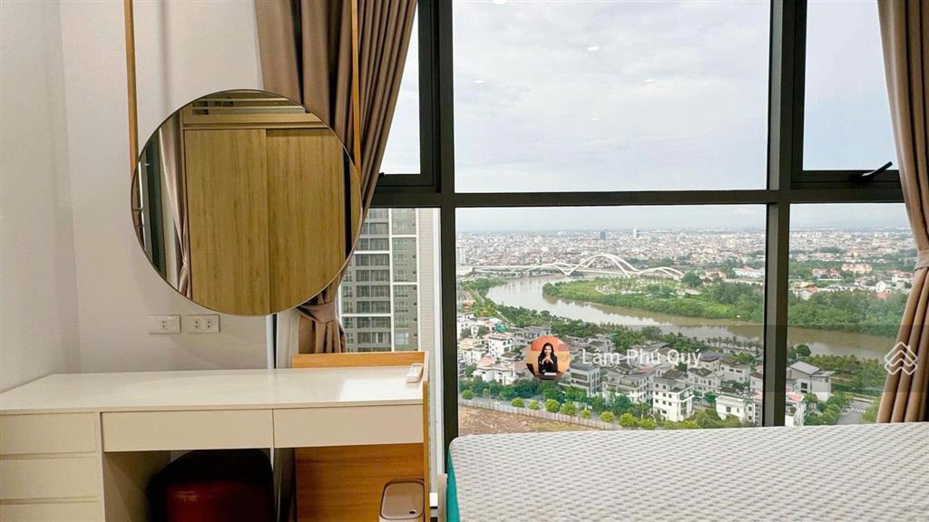 Cần bán căn góc 3 pn the minato residence, 105 m2, full nội thất, đã có sổ. giá 5 tỷ 2 bao thuế phí
