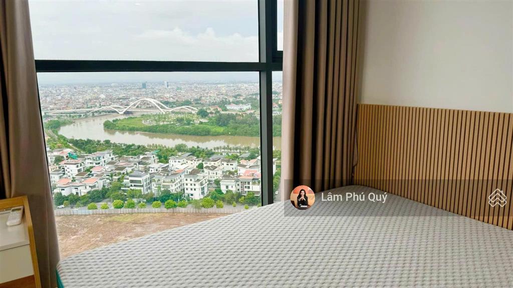 Cần bán căn góc 3 pn the minato residence, 105 m2, full nội thất, đã có sổ. giá 5 tỷ 2 bao thuế phí