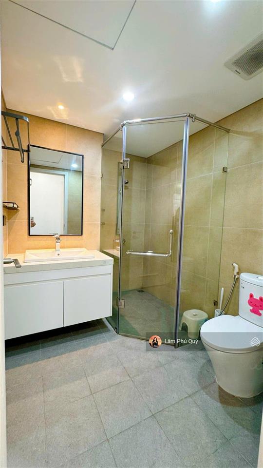 Cần bán căn góc 3 pn the minato residence, 105 m2, full nội thất, đã có sổ. giá 5 tỷ 2 bao thuế phí