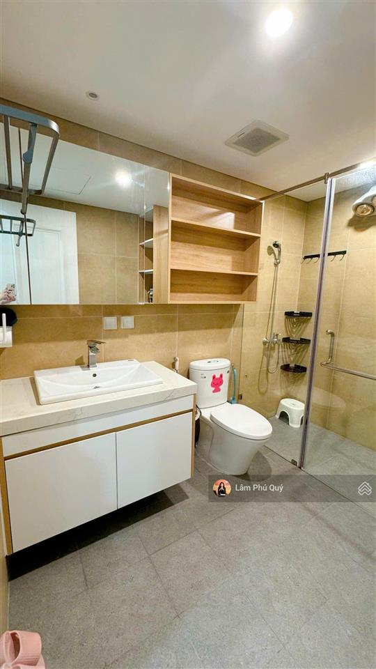 Cần bán căn góc 3 pn the minato residence, 105 m2, full nội thất, đã có sổ. giá 5 tỷ 2 bao thuế phí