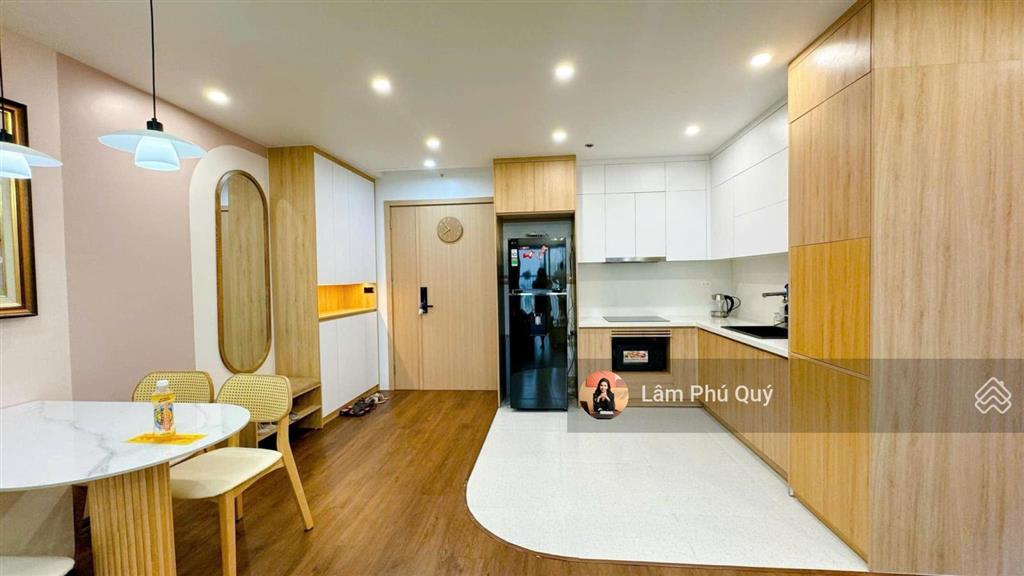 Cần bán căn góc 3 pn the minato residence, 105 m2, full nội thất, đã có sổ. giá 5 tỷ 2 bao thuế phí
