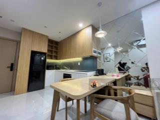 Cần bán căn 1,5 phòng ngủ cao cấp sentosa sky park, 52 m2, view đông nam, bao phí. giá chỉ 2 tỷ 650