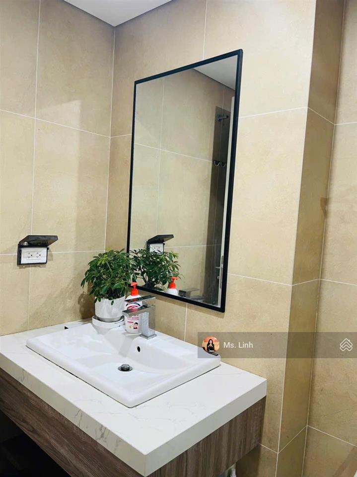 Cần bán căn hộ 2pn minato giá rẻ nhất dự án 3 tỷ 3 full nội thất, bao phí, 84 m2. đã có sổ hồng