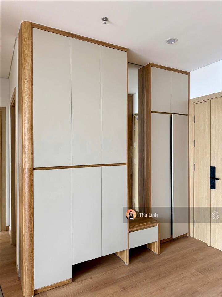 Cần bán căn 2 phòng ngủ full nội thất sentosa sky park, 71 m2, đã có sổ, bao phí. giá chỉ 3 tỷ 550