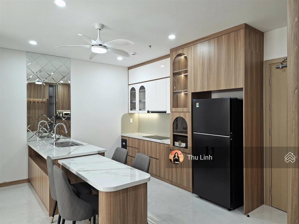 Cần bán căn 2 phòng ngủ full nội thất sentosa sky park, 79 m2, đã có sổ, bao phí. giá chỉ 3 tỷ 550