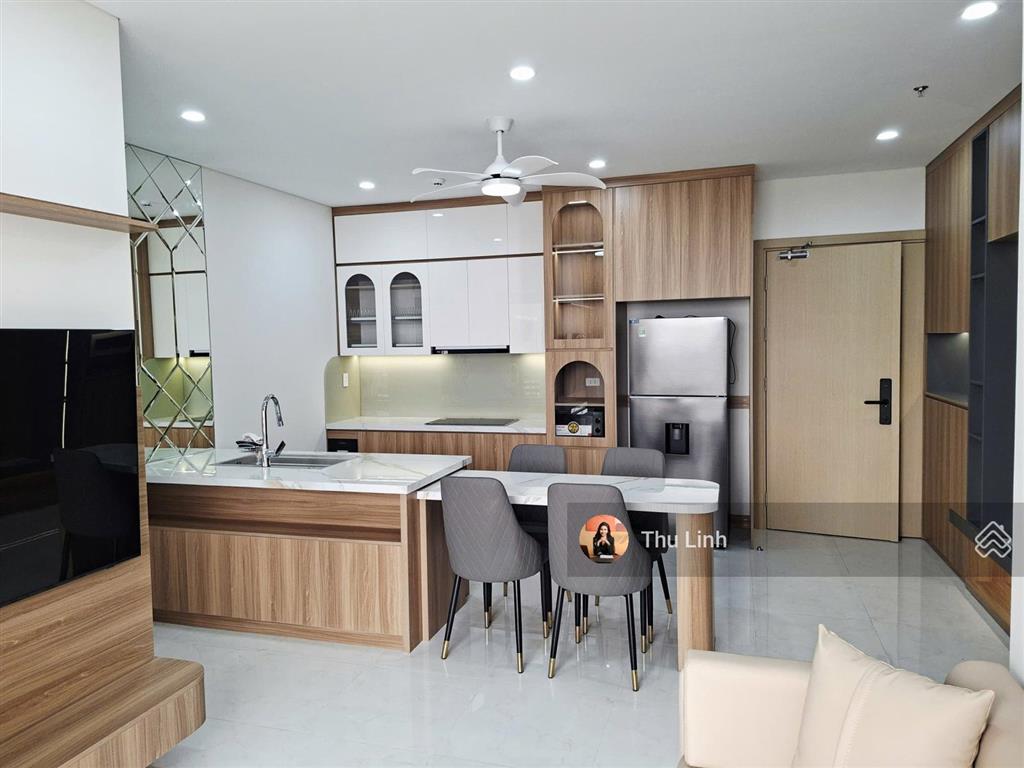 Cần bán căn 2 phòng ngủ full nội thất sentosa sky park, 79 m2, đã có sổ, bao phí. giá chỉ 3 tỷ 550