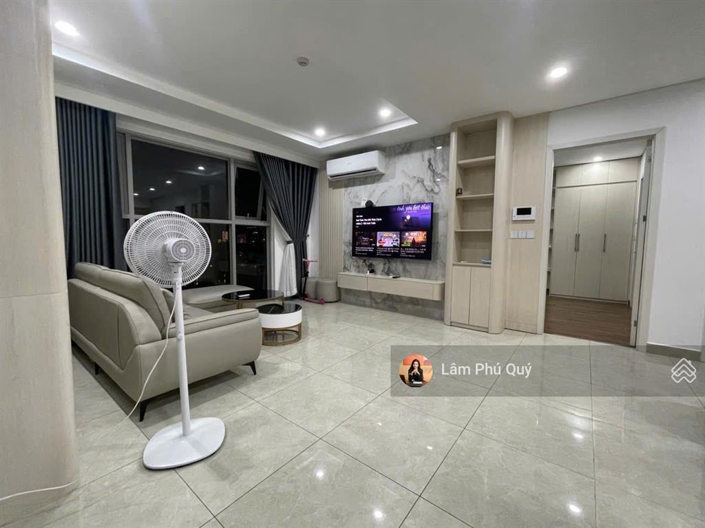 Cần bán căn góc 2 phòng ngủ the minato residence, full nội thất, 89 m2, tầng đẹp. giá chỉ 4 tỷ 550