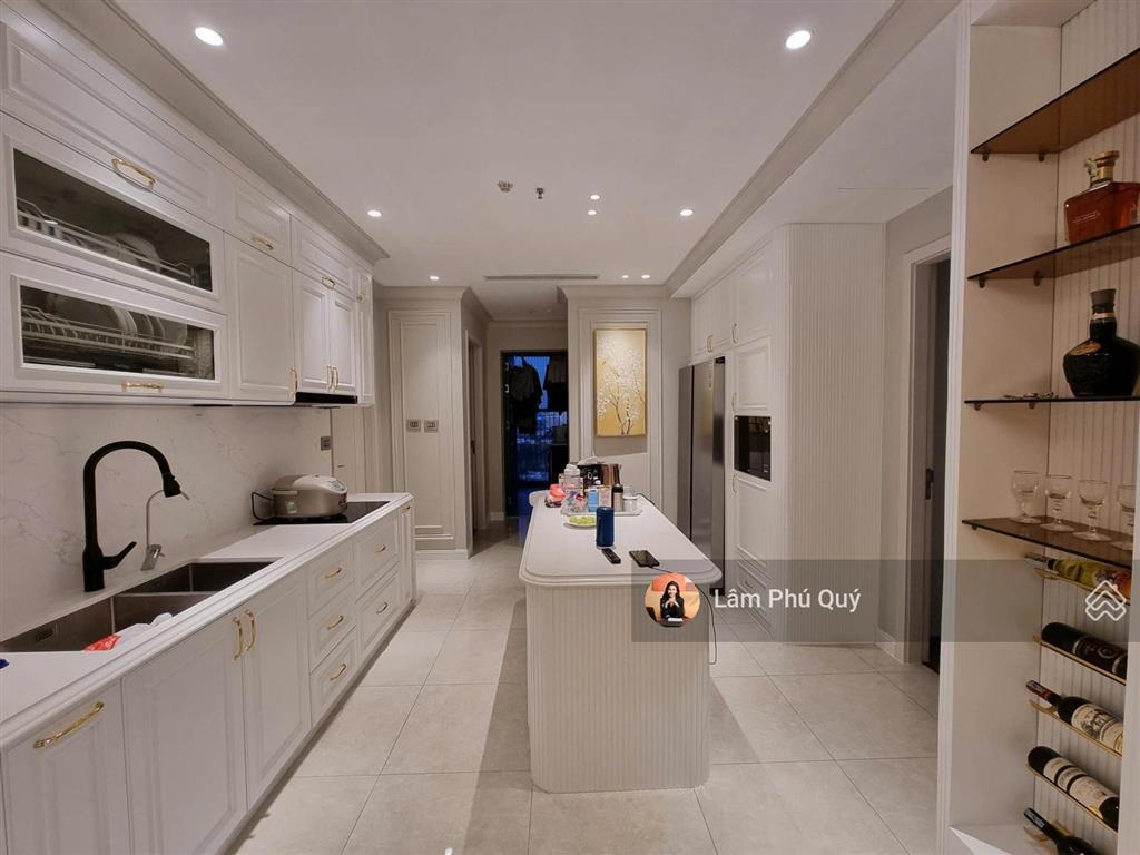 Cần bán căn góc 3 pn minato, 110 m2, full nội thất, đã có sổ, hđ thuê 40 tr/tháng. giá 6 tỷ 6