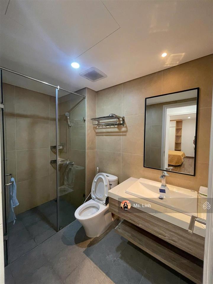 Cần bán căn 2 pn minato giá chỉ 3 tỷ 8 full nội thất, hđ thuê 14 tr/tháng, 86 m2. đã có sổ hồng