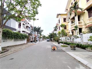 Cần bán lô đất biệt thự 400 m2 sao đỏ  dương kinh, đông bắc, đường 26m. giá chỉ 48 tr/m2