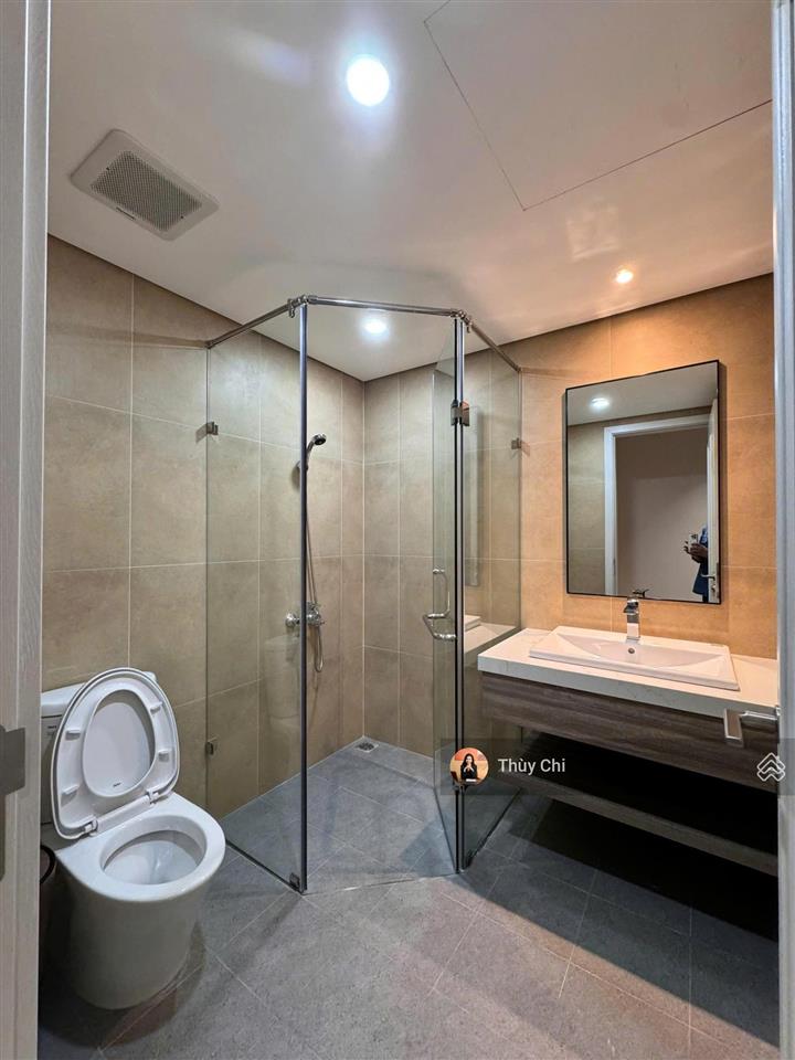 Cho thuê căn 2pn the minato residence, 84 m2, full nội thất cao cấp. giá chỉ 16 tr/tháng, ở ngay