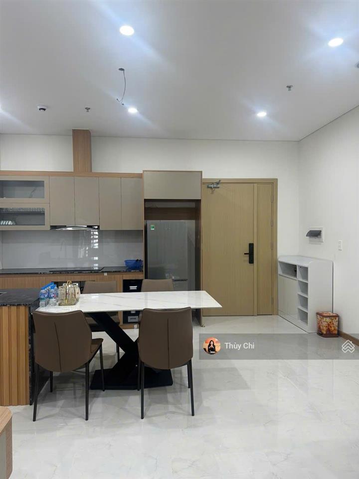 Cho thuê căn 2 phòng ngủ sentosa sky park, 68 m2, full nội thất. giá 12 tr/tháng bao pql và dịch vụ