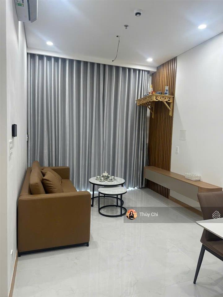 Cho thuê căn 2 phòng ngủ sentosa sky park, 68 m2, full nội thất. giá 12 tr/tháng bao pql và dịch vụ
