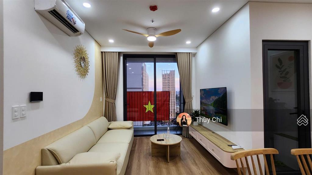 Cho thuê căn 2 phòng ngủ sentosa sky park, 70 m2, full nội thất. giá 13 tr/tháng bao pql và dịch vụ