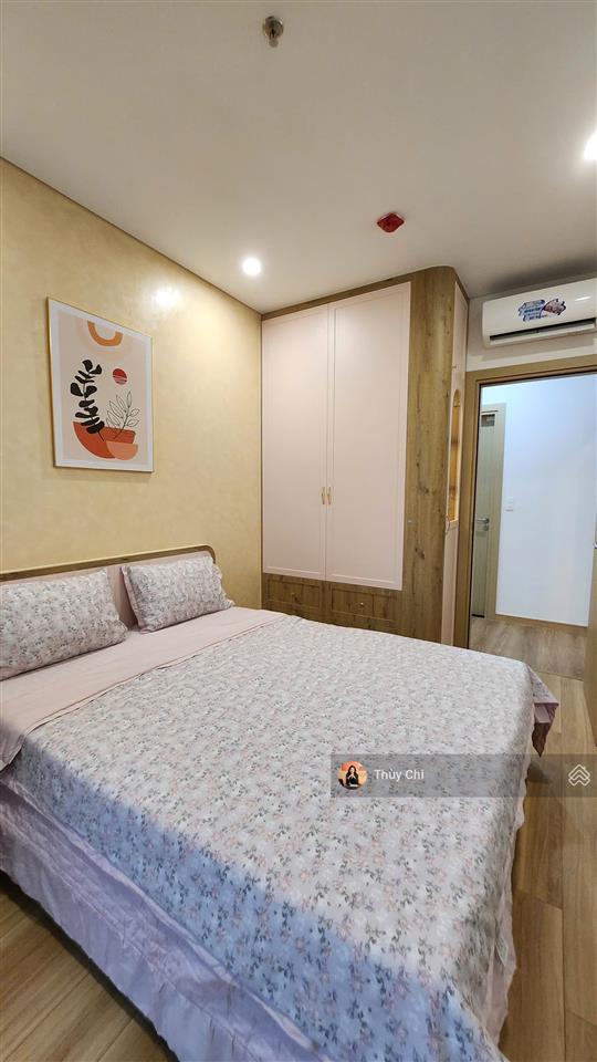 Cho thuê căn 2 phòng ngủ sentosa sky park, 70 m2, full nội thất. giá 13 tr/tháng bao pql và dịch vụ