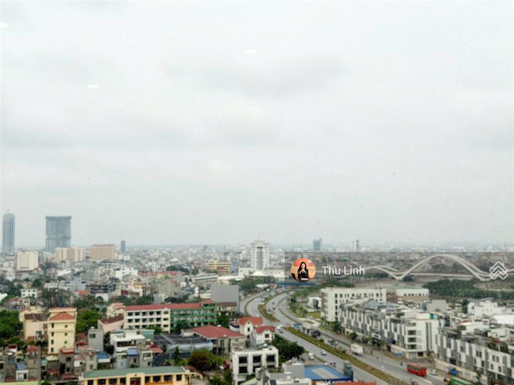 Cần bán căn 2 phòng ngủ full nội thất sentosa sky park, 71 m2, đã có sổ, bao phí. giá chỉ 3 tỷ 3