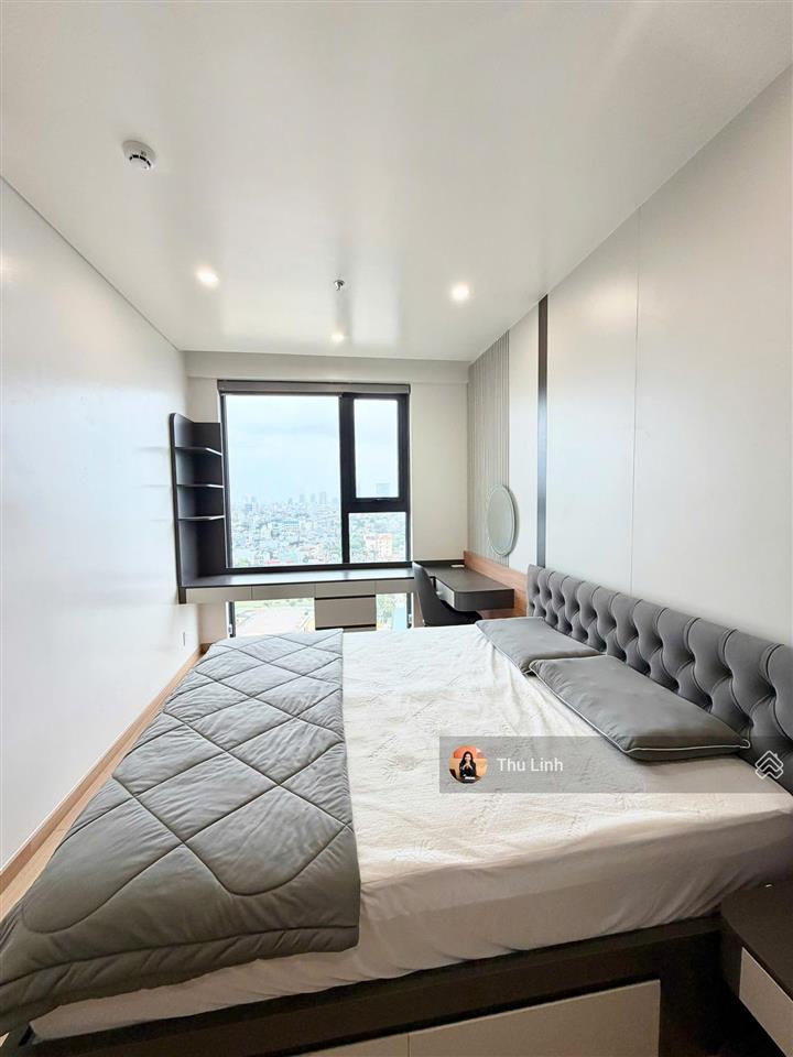 Cần bán căn 2 phòng ngủ full nội thất sentosa sky park, 71 m2, đã có sổ, bao phí. giá chỉ 3 tỷ 3