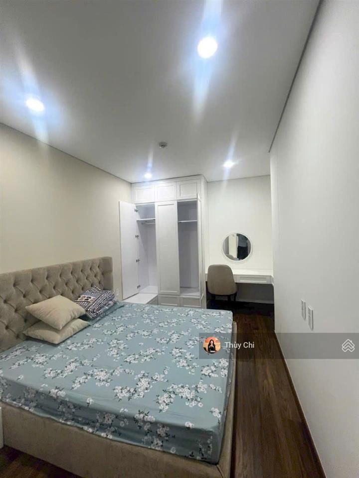 Cho thuê căn 2pn the minato residence, 80 m2, full nội thất cao cấp. giá chỉ 15 tr/tháng, ở ngay