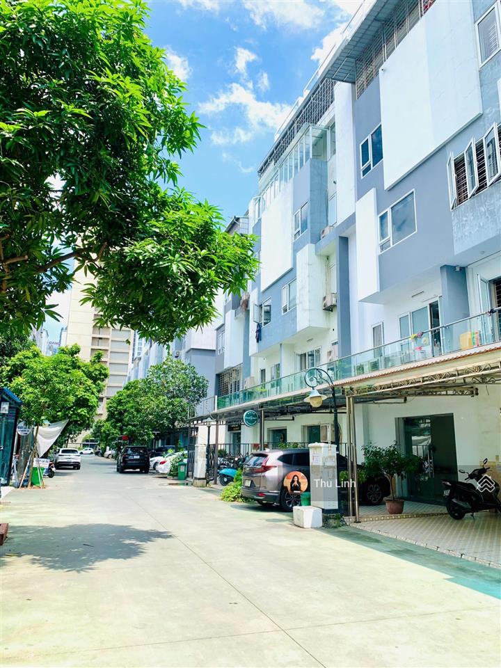 Cần bán shophouse waterfront city hải phòng, 114 m2, 5 tầng. đang khai thác siêu thị. giá 13,x tỷ