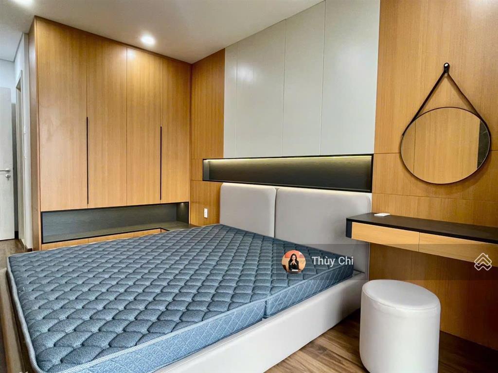 Cho thuê căn 2pn the minato residence, 84 m2, full nội thất cao cấp. giá chỉ 17 tr/tháng, ở ngay