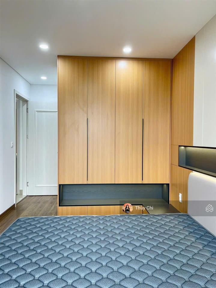 Cho thuê căn 2pn the minato residence, 84 m2, full nội thất cao cấp. giá chỉ 17 tr/tháng, ở ngay