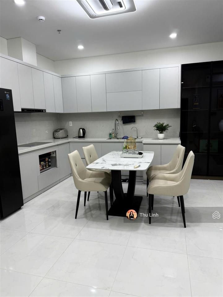 Cần bán căn 2pn full nội thất sentosa sky park, 74 m2, tầng đẹp, đã có sổ, bao phí. giá chỉ 3 tỷ 2