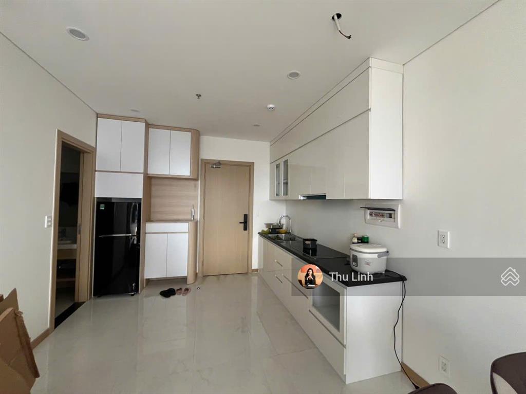 Cần bán căn 2pn + 1wc full nội thất sentosa sky park, 46,5 m2, đã có sổ, bao phí. giá chỉ 2 tỷ 550