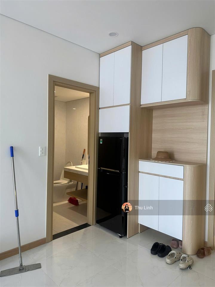Cần bán căn 2pn + 1wc full nội thất sentosa sky park, 46,5 m2, đã có sổ, bao phí. giá chỉ 2 tỷ 550