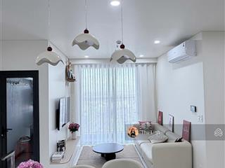 Cần bán căn 2pn full nội thất sentosa sky park, 74 m2, tầng cao, đã có sổ, bao phí. giá chỉ 3 tỷ 3