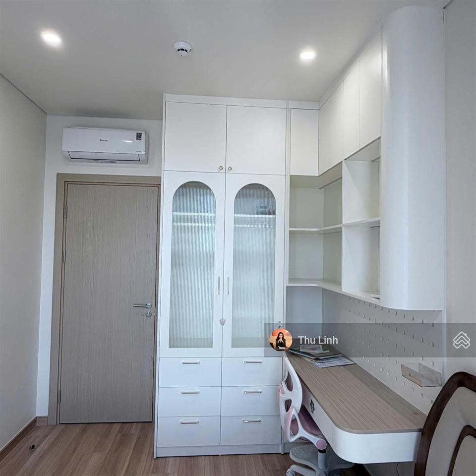 Cần bán căn 2pn full nội thất sentosa sky park, 74 m2, tầng cao, đã có sổ, bao phí. giá chỉ 3 tỷ 3