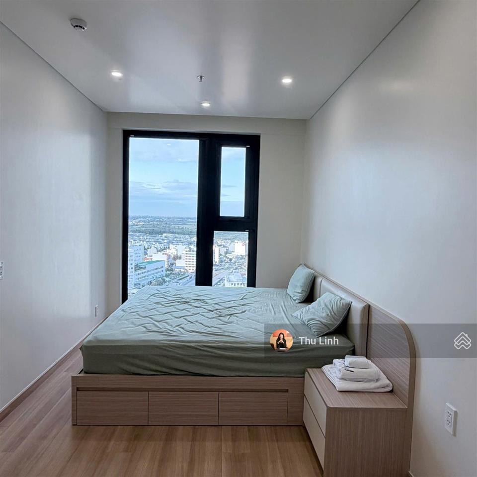 Cần bán căn 2pn full nội thất sentosa sky park, 74 m2, tầng cao, đã có sổ, bao phí. giá chỉ 3 tỷ 3