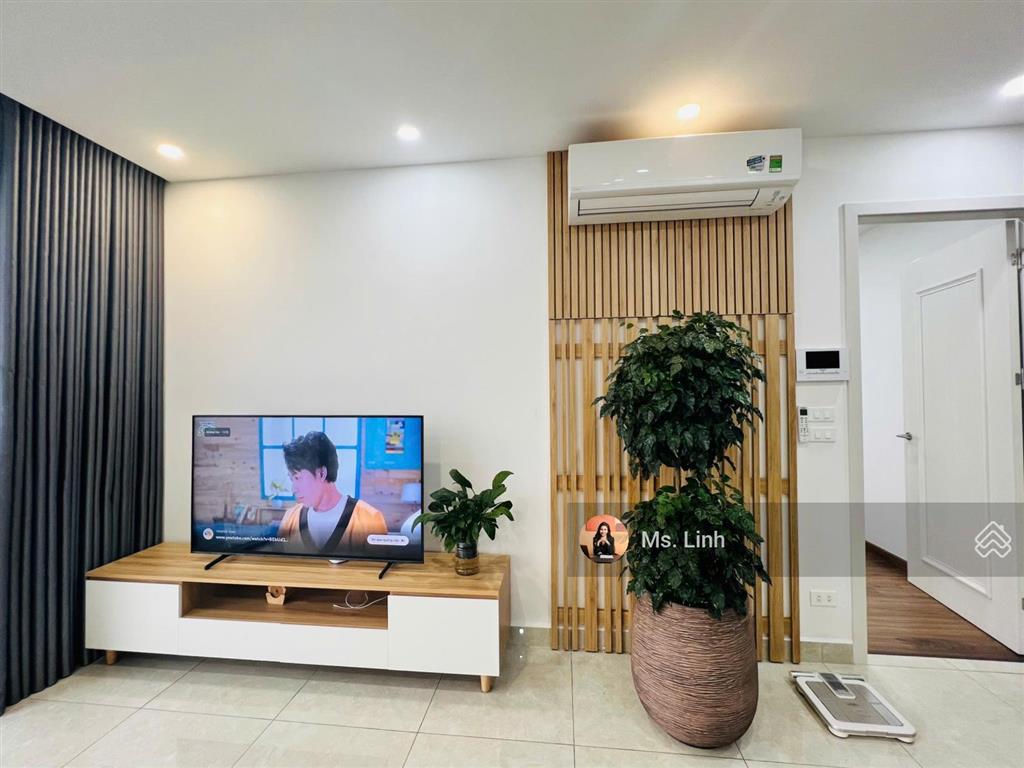 Cần bán căn 2pn minato giá chỉ 3 tỷ 550 full nội thất, tầng cao đẹp, 82 m2. đã có sổ hồng