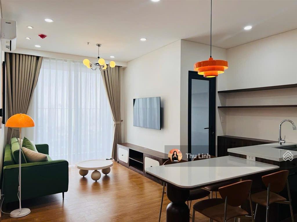 Cần bán căn 2pn full nội thất sentosa sky park, 71 m2, tầng trung đẹp, đã có sổ. giá chỉ 3 tỷ 350