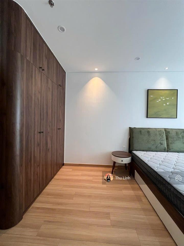 Cần bán căn 2pn full nội thất sentosa sky park, 71 m2, tầng trung đẹp, đã có sổ. giá chỉ 3 tỷ 350