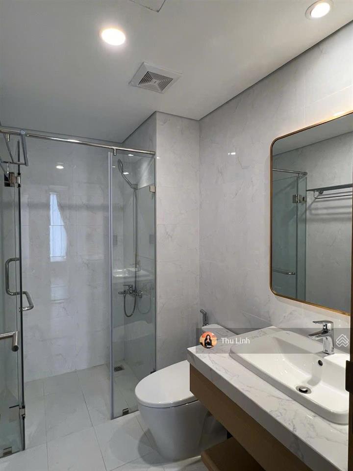 Cần bán căn 2pn full nội thất sentosa sky park, 71 m2, tầng trung đẹp, đã có sổ. giá chỉ 3 tỷ 350