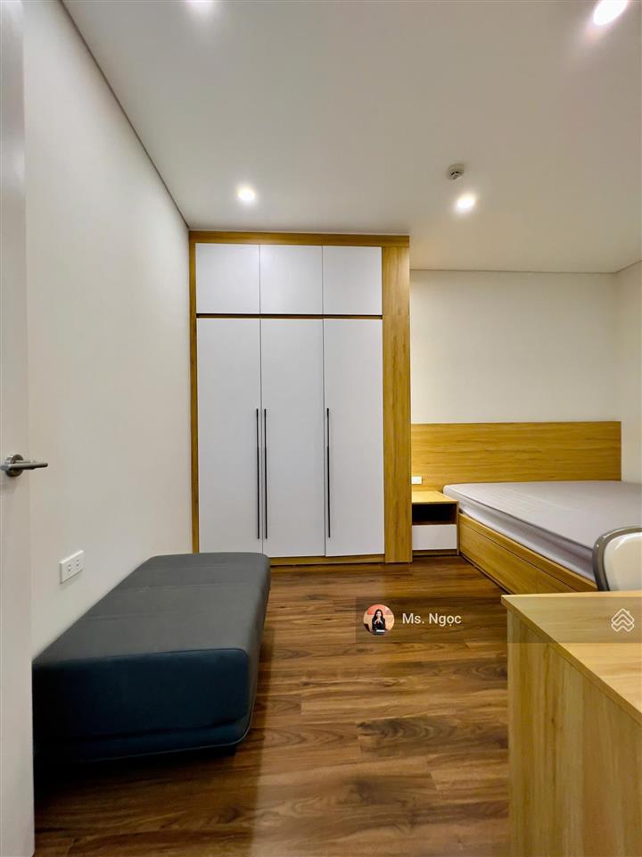 Cần bán căn 1pn minato, full nội thất, 53 m2, tầng cao đẹp, đã có bìa. sẵn hđ thuê, giá 2 tỷ 650