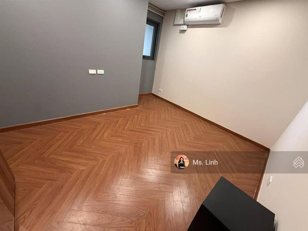 Cần bán căn 2pn minato giá chỉ 3 tỷ 5 full nội thất, tầng cao đẹp, view đông nam, 81 m2. bao phí