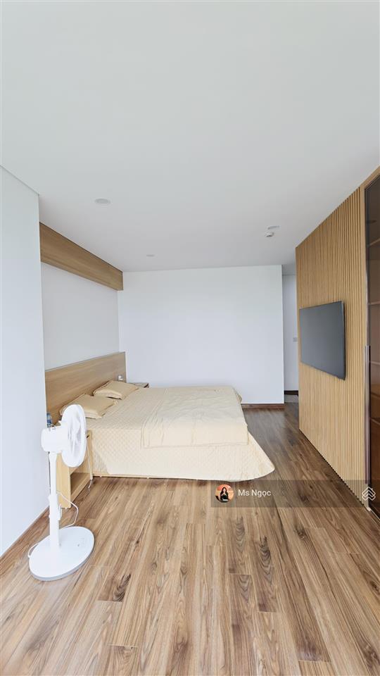 Cần bán căn góc 3 pn tòa ct1 minato, 121 m2, full nội thất mới, tầng đẹp. giá 6 tỷ, bao phí