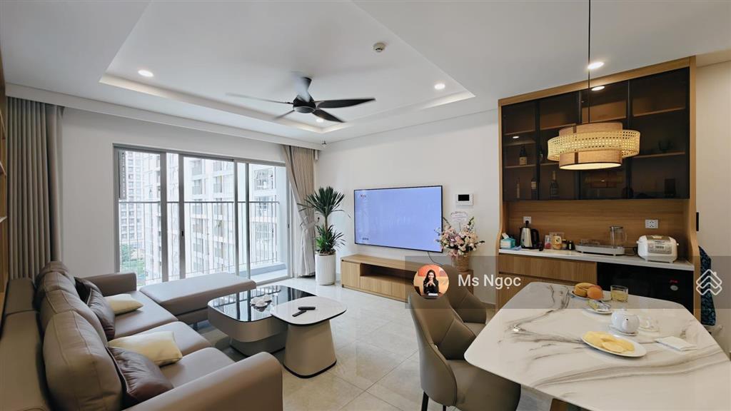 Cần bán căn góc 3 pn tòa ct1 minato, 121 m2, full nội thất mới, tầng đẹp. giá 6 tỷ, bao phí