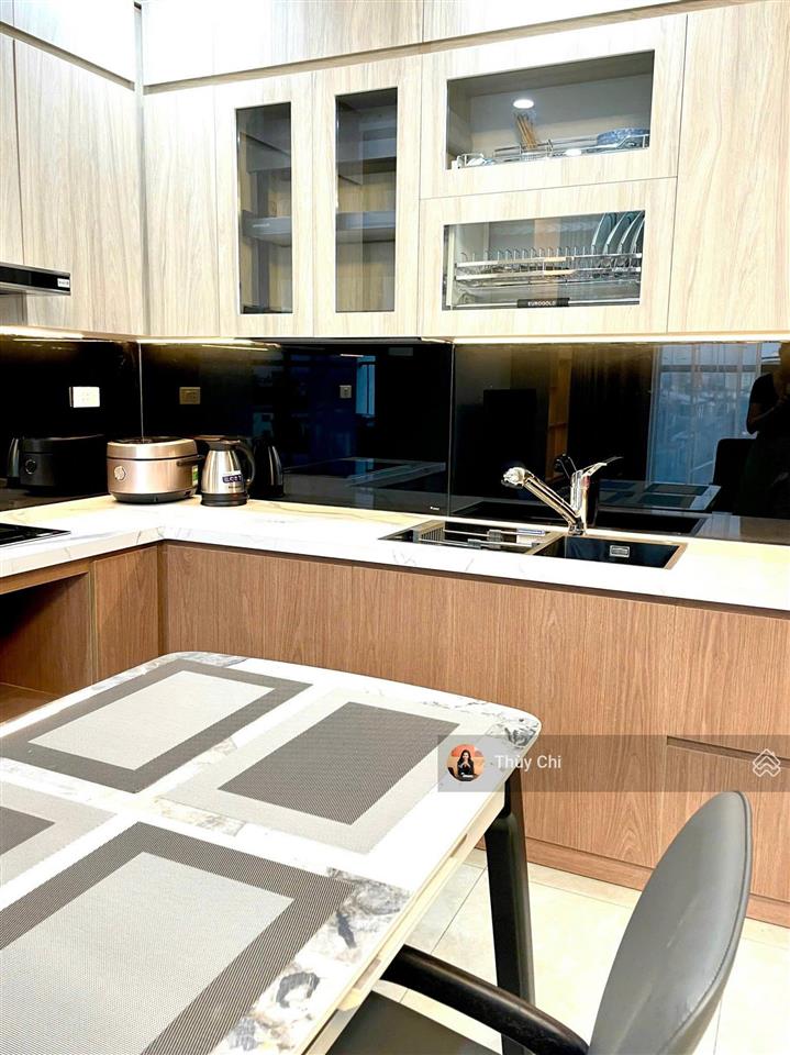 Cho thuê căn 2pn the minato residence, 71 m2, full nội thất cao cấp. giá chỉ 15 tr/tháng, ở ngay