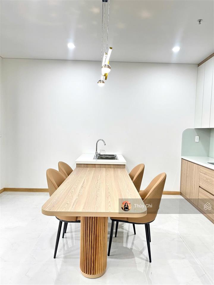 Cho thuê căn 2 phòng ngủ sentosa sky park, 74 m2, full nội thất. giá 13 tr/tháng, tầng cao đẹp
