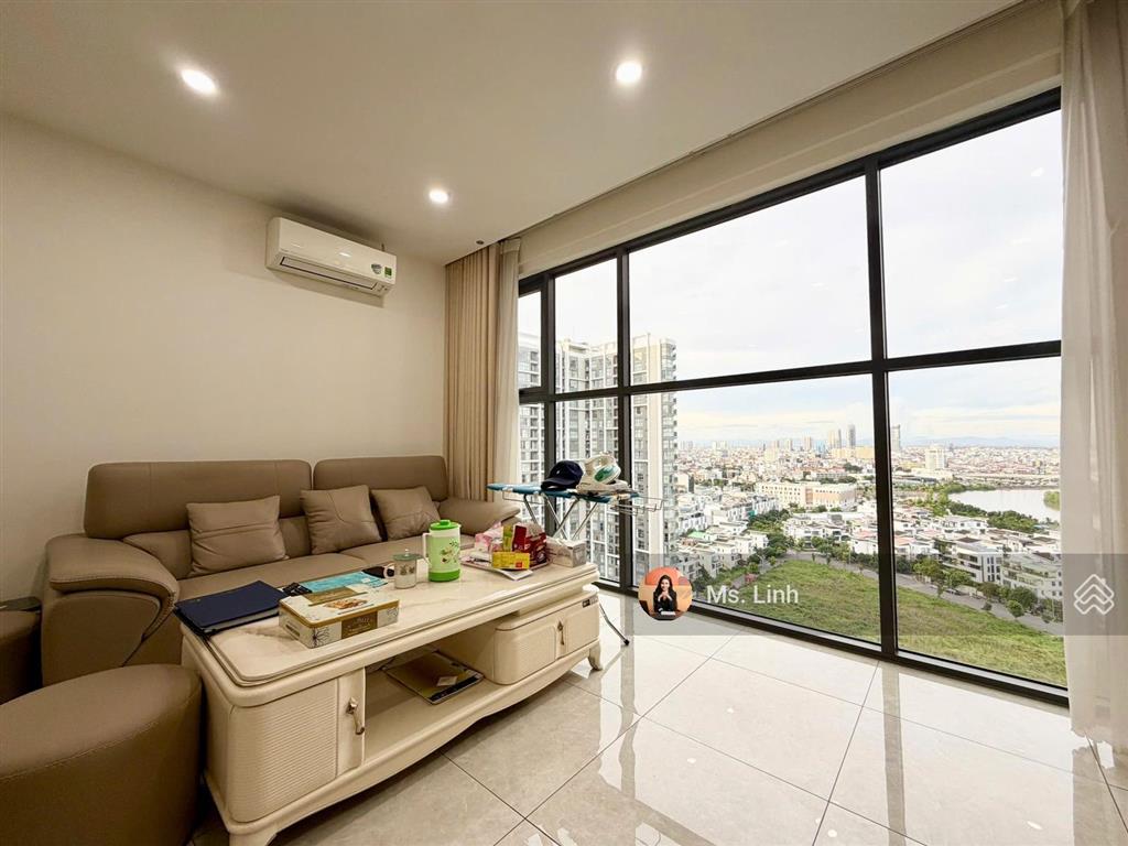 Cần bán căn 2pn minato giá chỉ 3 tỷ 750 full nội thất, bao phí công chứng, 86 m2. đã có sổ hồng